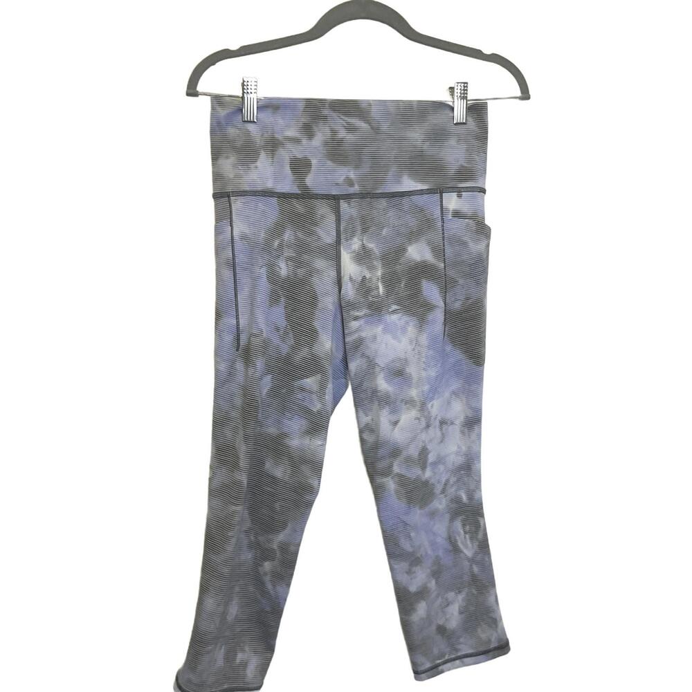 Athleta Salutation Stash Pocket II Textured Capri Leggings Women's Medium